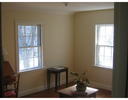 19 Princeton Road Wellesley, MA 02482 - Photo 7 of 8