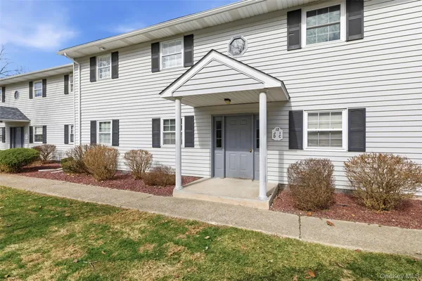 $250,000 | 12 Field Court, Unit J, Fishkill, NY 12524