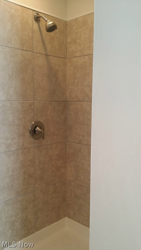 3070 Becket Road Cleveland, OH 44120 - Photo 20 of 25