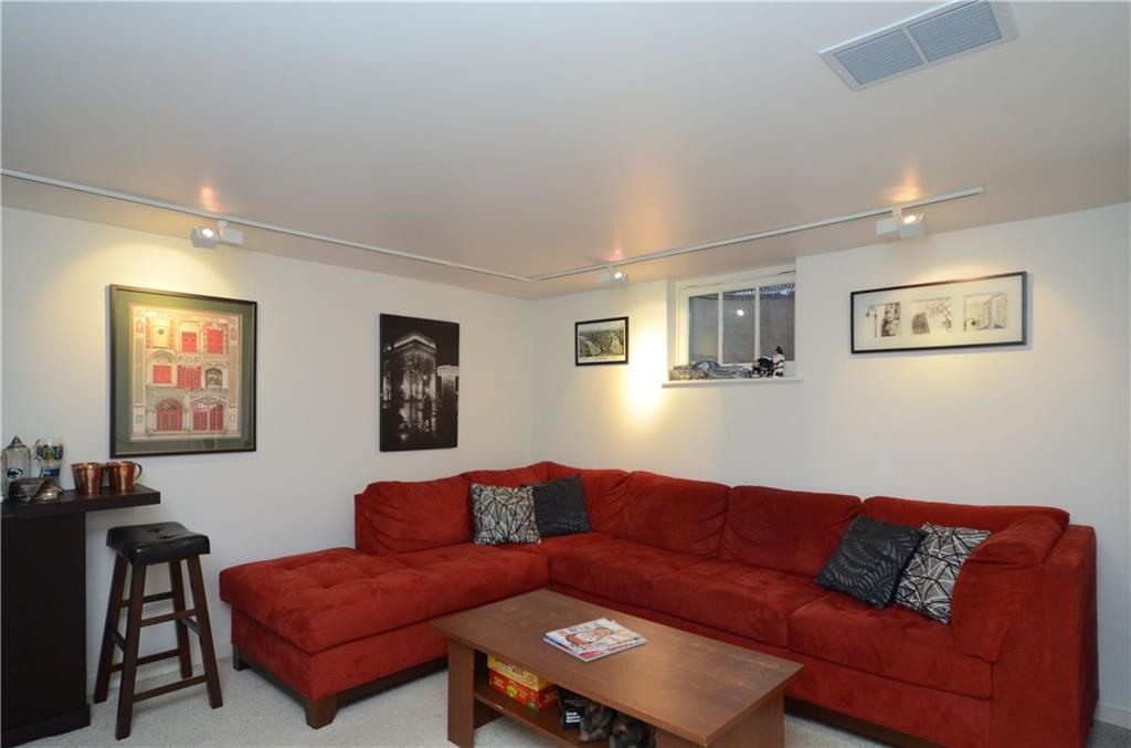 442 Olympia Road Pittsburgh, PA 15211 - Photo 14 of 19