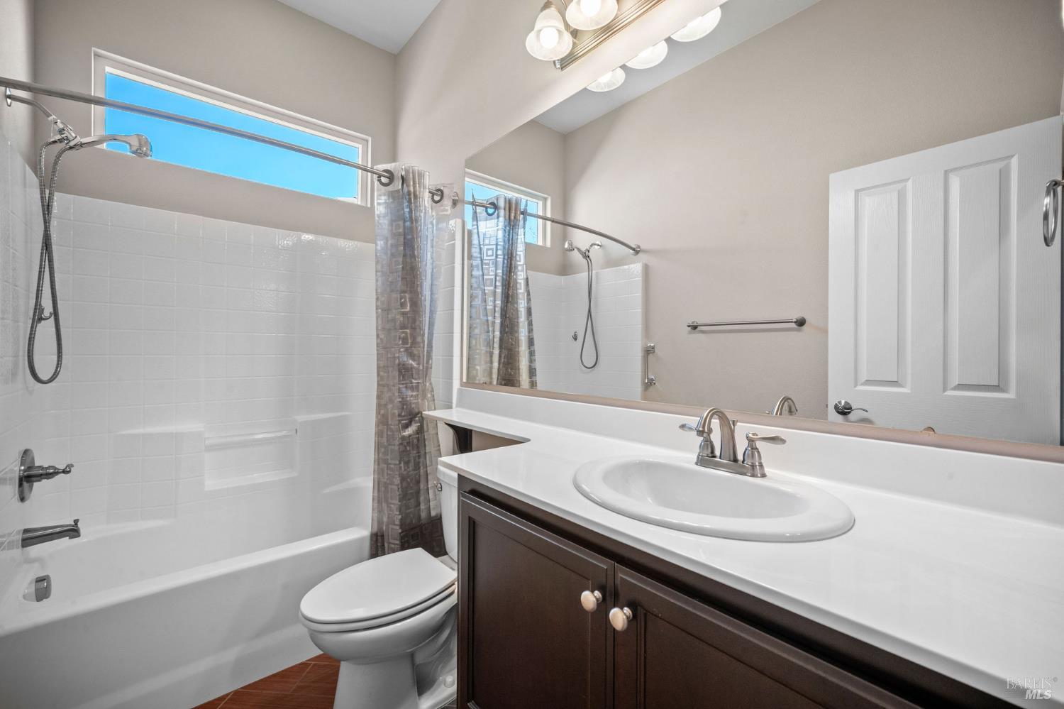 316 Birch Ridge Drive Rio Vista, CA 94571 - Photo 24 of 70 a bathroom with a sink and a mirror