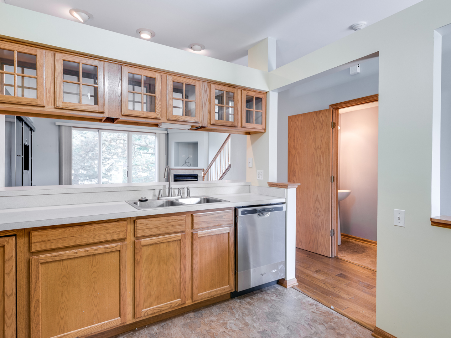 2535 Carrolwood Road Naperville, IL 60540 - Photo 7 of 21