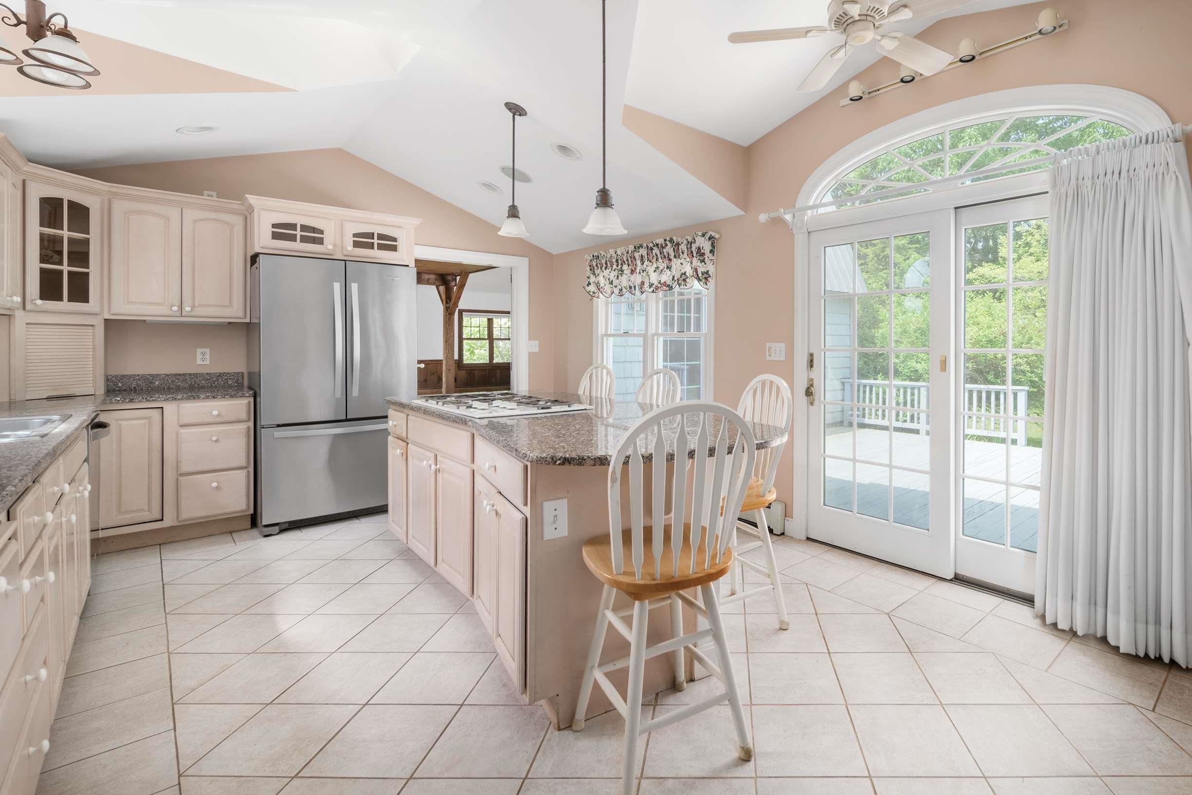 31 Scotland Bridge Road York, ME 03909 - Photo 15 of 33