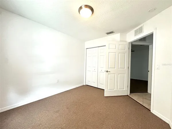 $2,350 | 1121 Doctor Martin Luther King Junior Street South, St. Petersburg, FL 33705