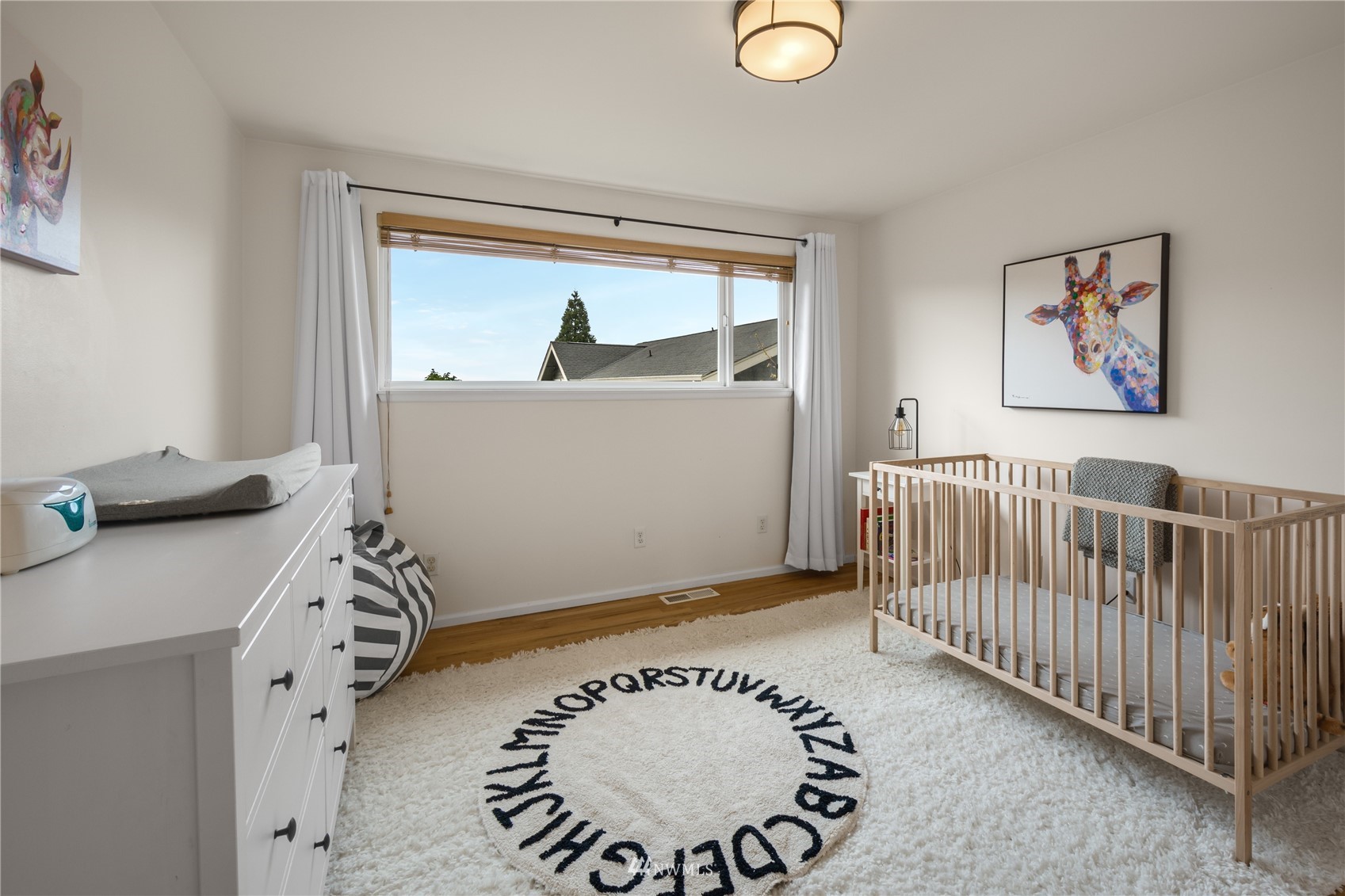 831 Pine Street Edmonds, WA 98020 - Photo 15 of 35