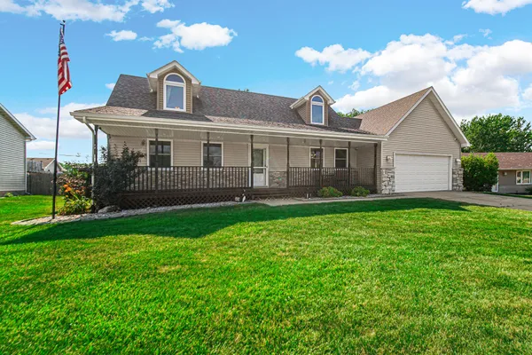 $439,750 | 17342 Bonnie Lane, Lowell, IN 46356