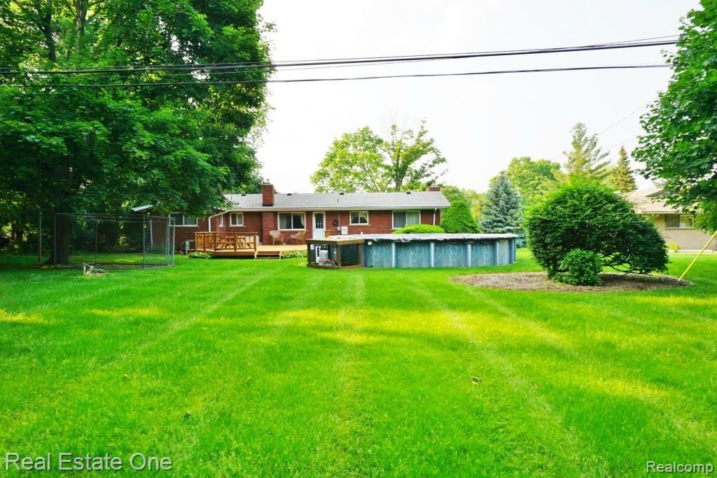 1547 Walton Boulevard Rochester Hills, MI 48309 - Photo 12 of 13
