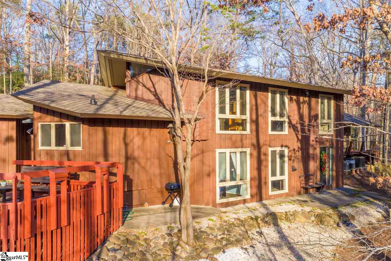 436 Henderson Road Greenville, SC 29607 - Photo 1 of 27