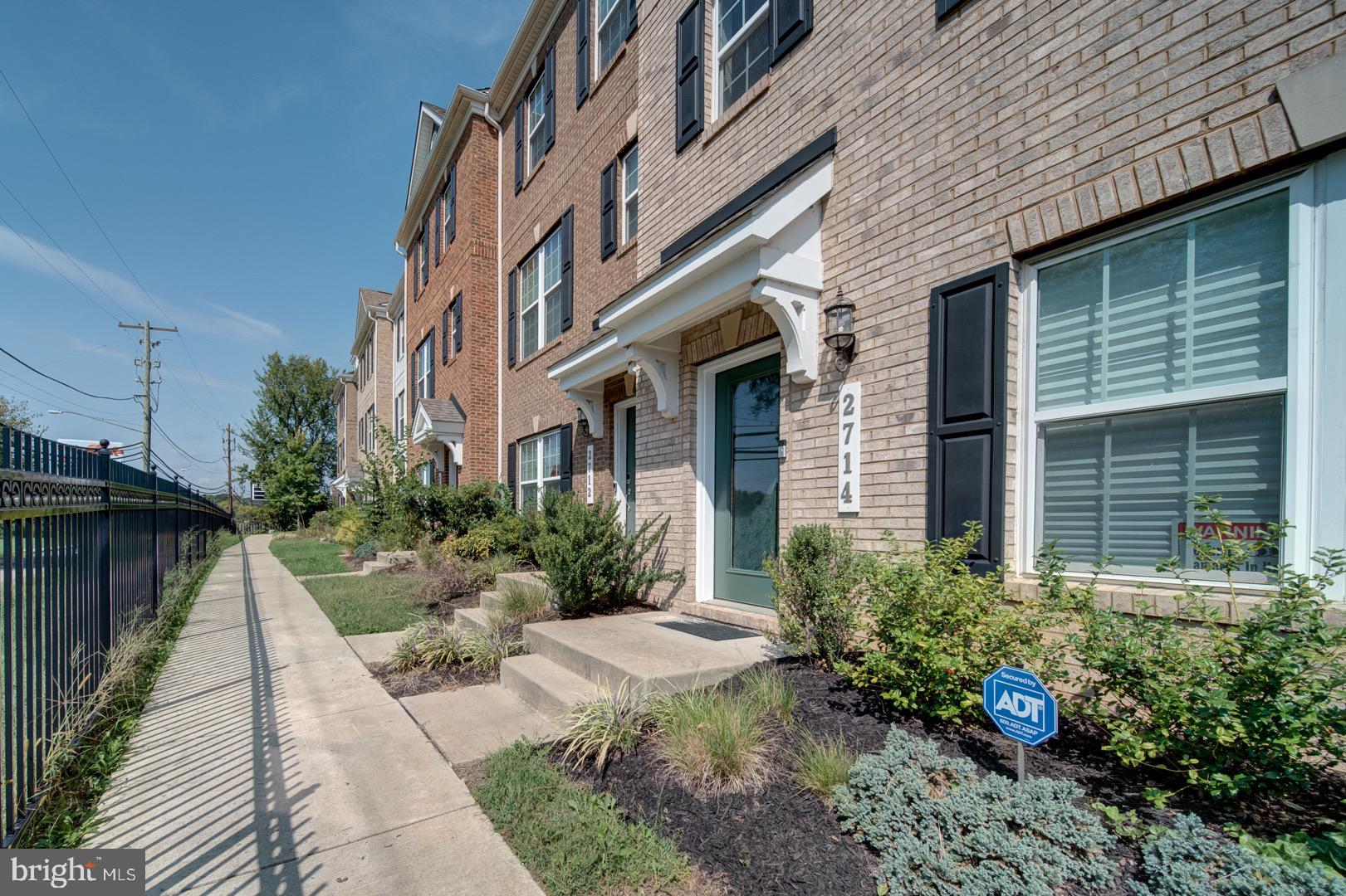 2714 Pinebrook Road Landover, MD 20785 - Photo 6 of 33