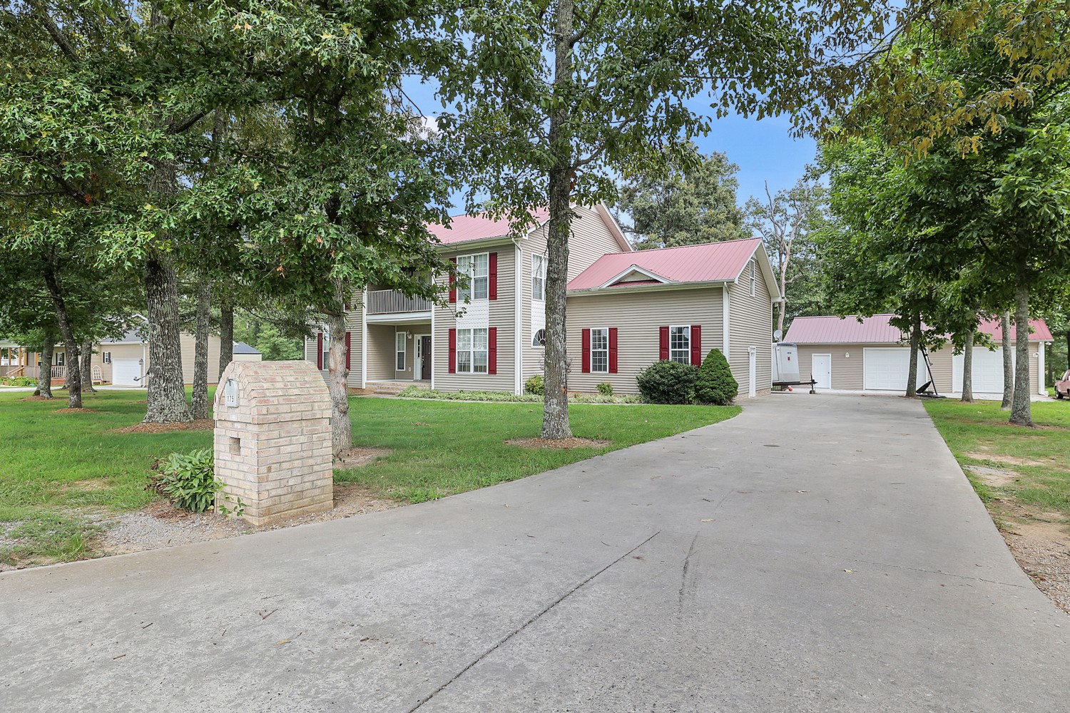 175 McMahan Road Bradyville, TN 37026 - Photo 5 of 70