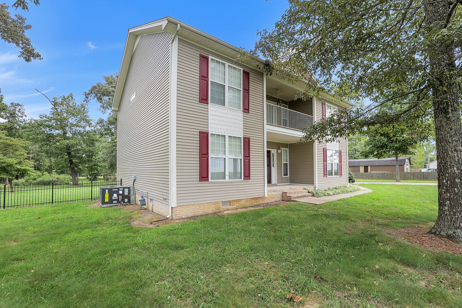 175 McMahan Road Bradyville, TN 37026 - Photo 6 of 70