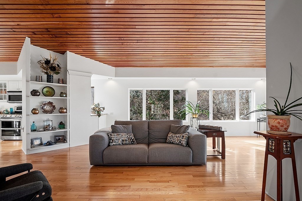 10 Orch Hl Road Harvard, MA 01451 - Photo 13 of 33 a living room with furniture and windows