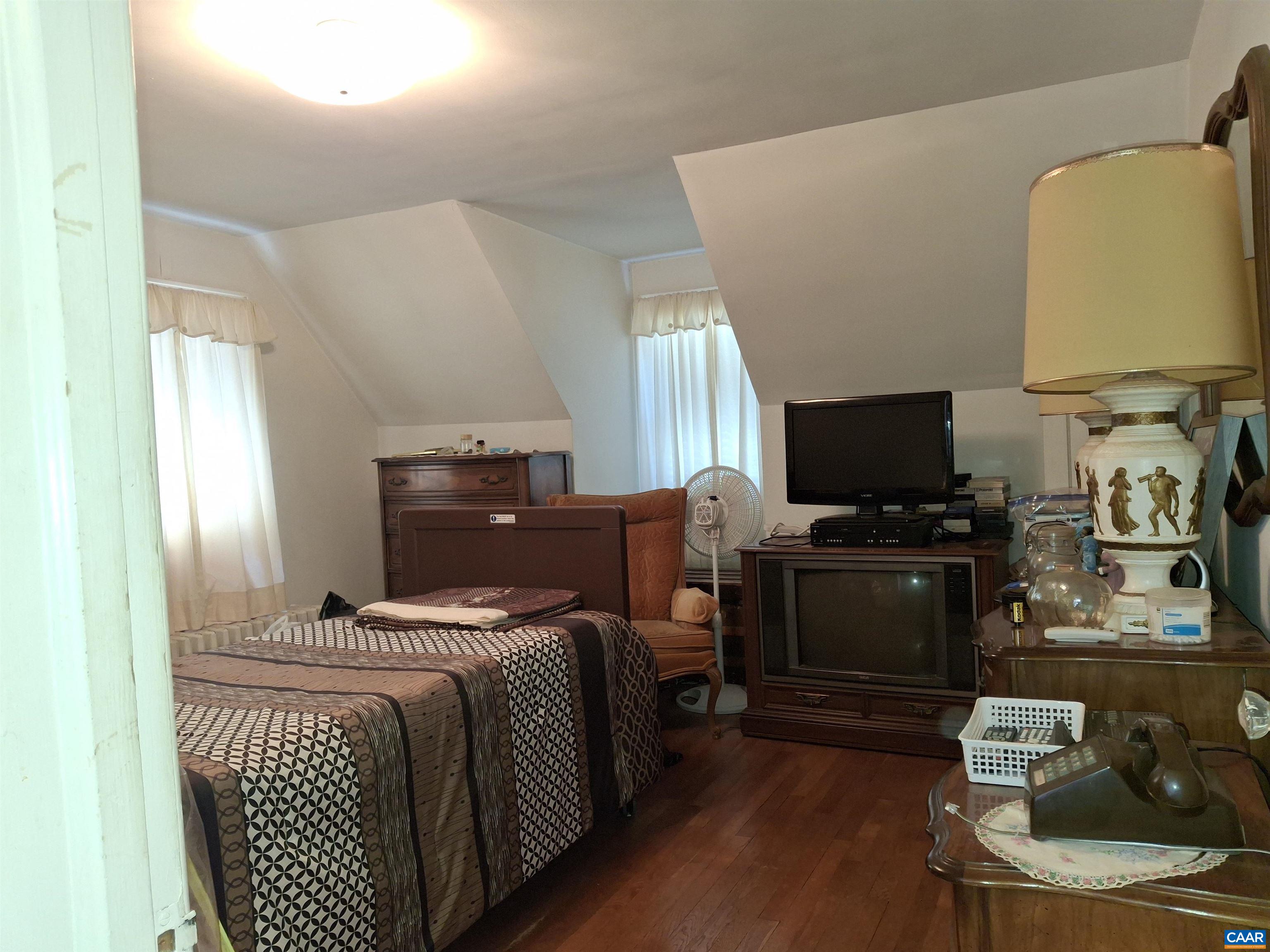 346 Port Republic Road Waynesboro, VA 22980 - Photo 11 of 19