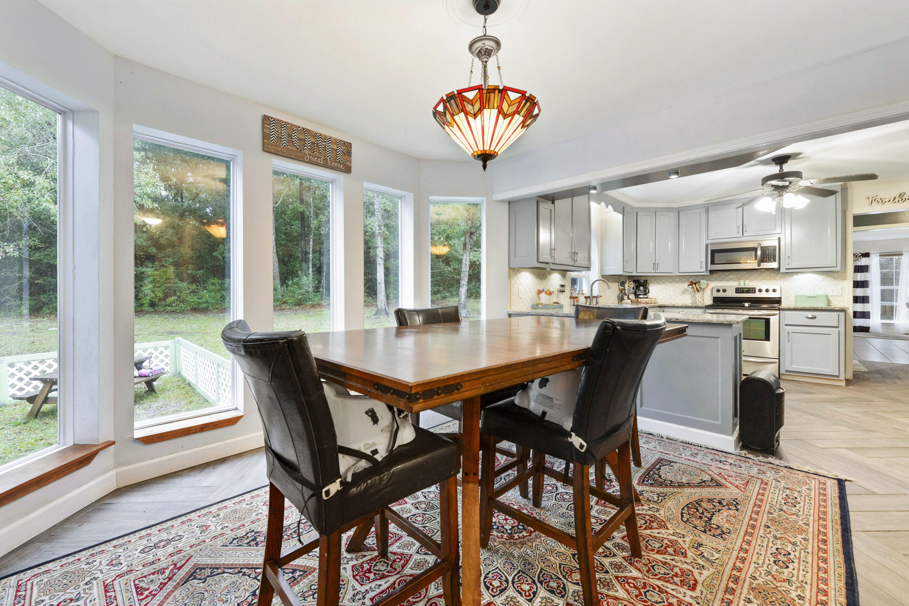 13061 Jim Byrd Road Biloxi, MS 39532 - Photo 12 of 44 Eat-in Kitchen