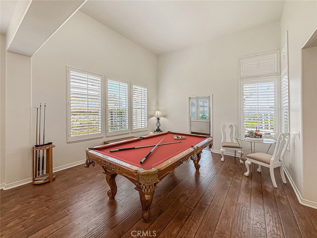 2548 Rudolph Drive Simi Valley, CA 93065 - Photo 12 of 72 3RD car garage could be converted back into it