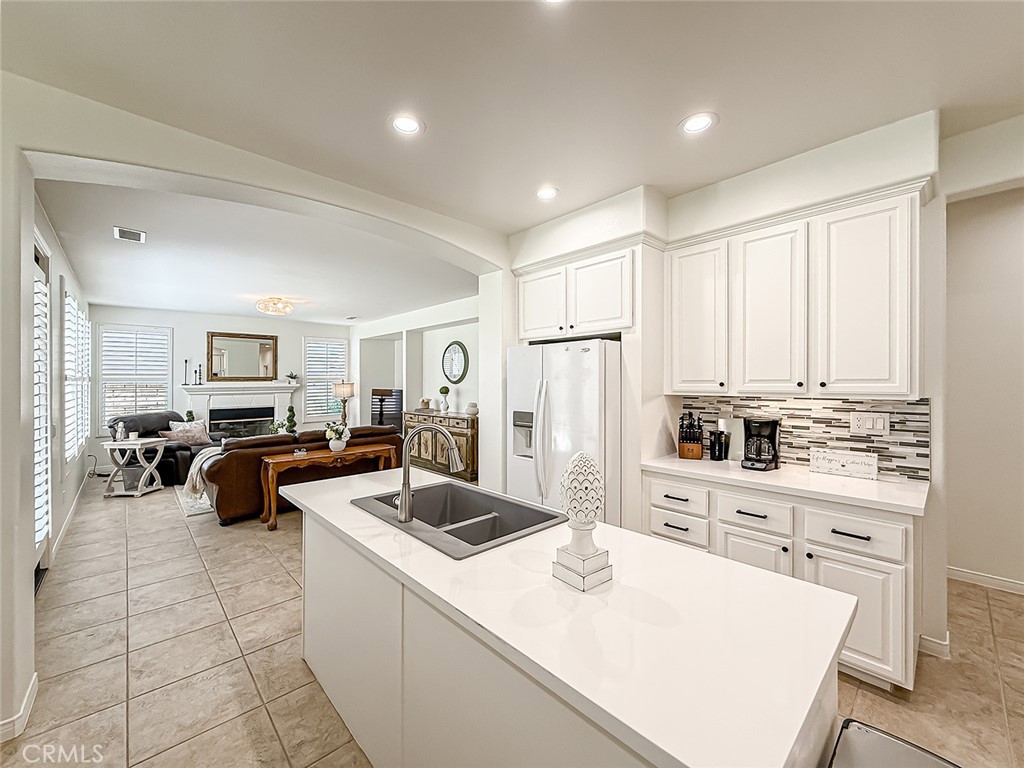 2548 Rudolph Drive Simi Valley, CA 93065 - Photo 30 of 72 updated kitchen