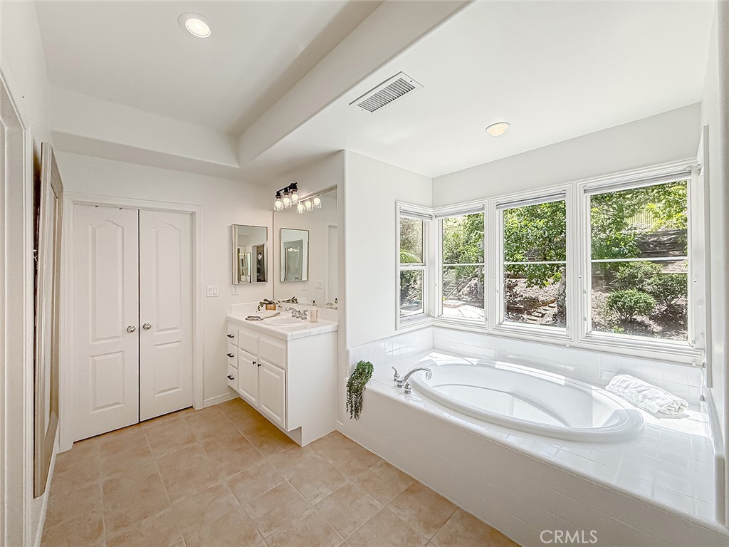 2548 Rudolph Drive Simi Valley, CA 93065 - Photo 57 of 72