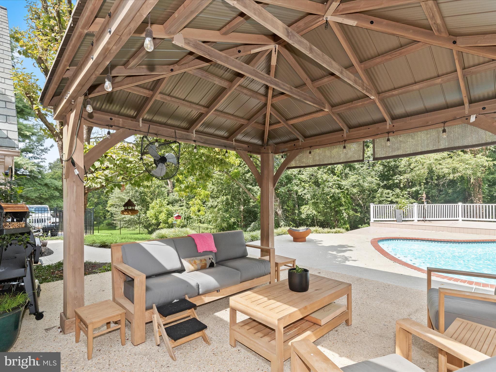 10901 Moxley Road Damascus, MD 20872 - Photo 50 of 146 Covered Patio