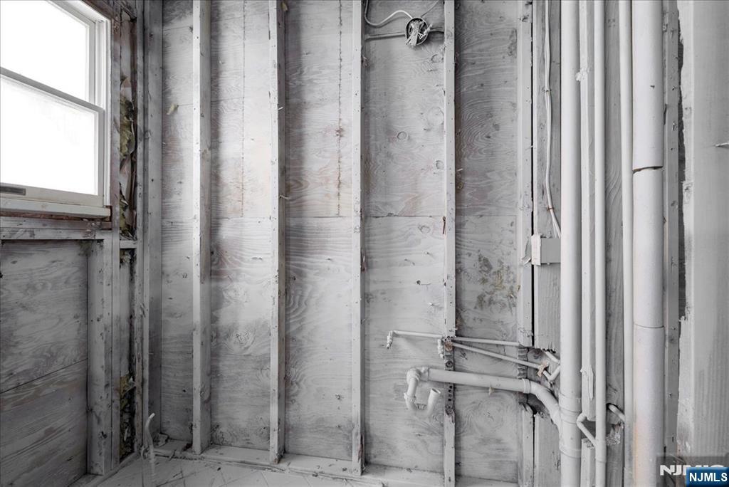 1836 Clinton Road West Milford, NJ 07421 - Photo 15 of 39