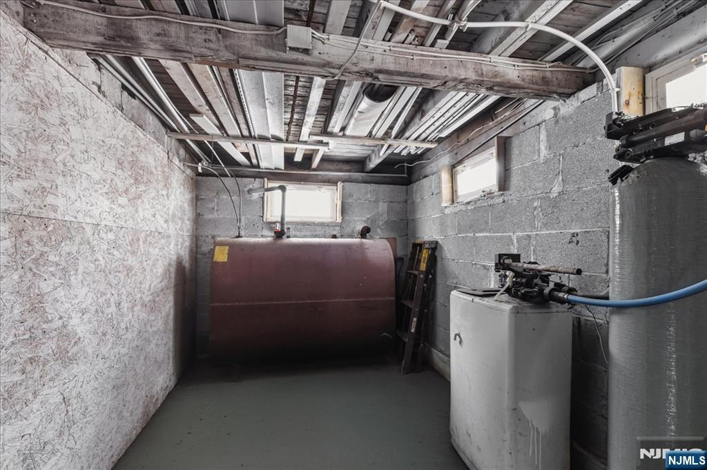 1836 Clinton Road West Milford, NJ 07421 - Photo 22 of 39