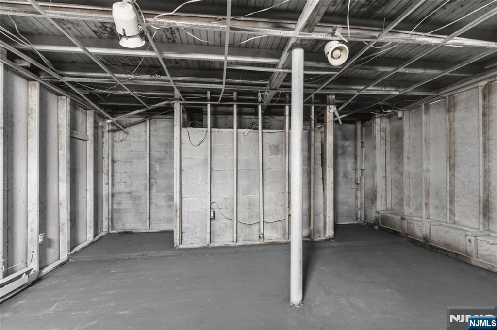 1836 Clinton Road West Milford, NJ 07421 - Photo 25 of 39