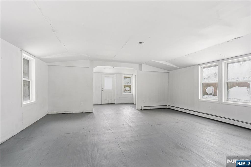 1836 Clinton Road West Milford, NJ 07421 - Photo 4 of 39