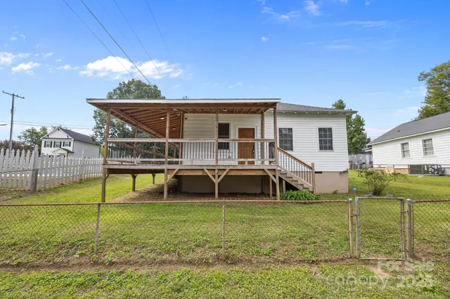 $250,000 | 716 A Street, Bessemer City, NC 28016