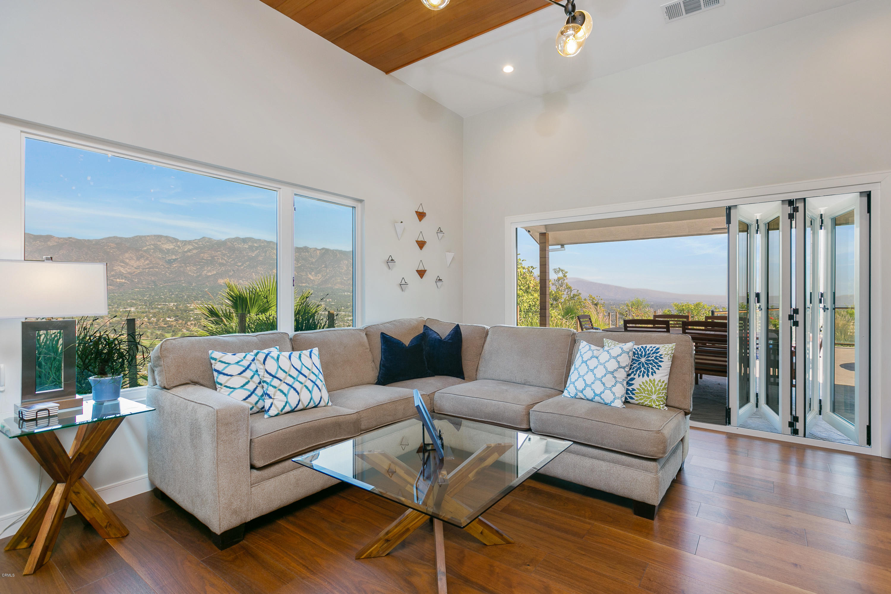 770 Panorama Place Pasadena, CA 91105 - Photo 12 of 47 a living room with furniture and a large window