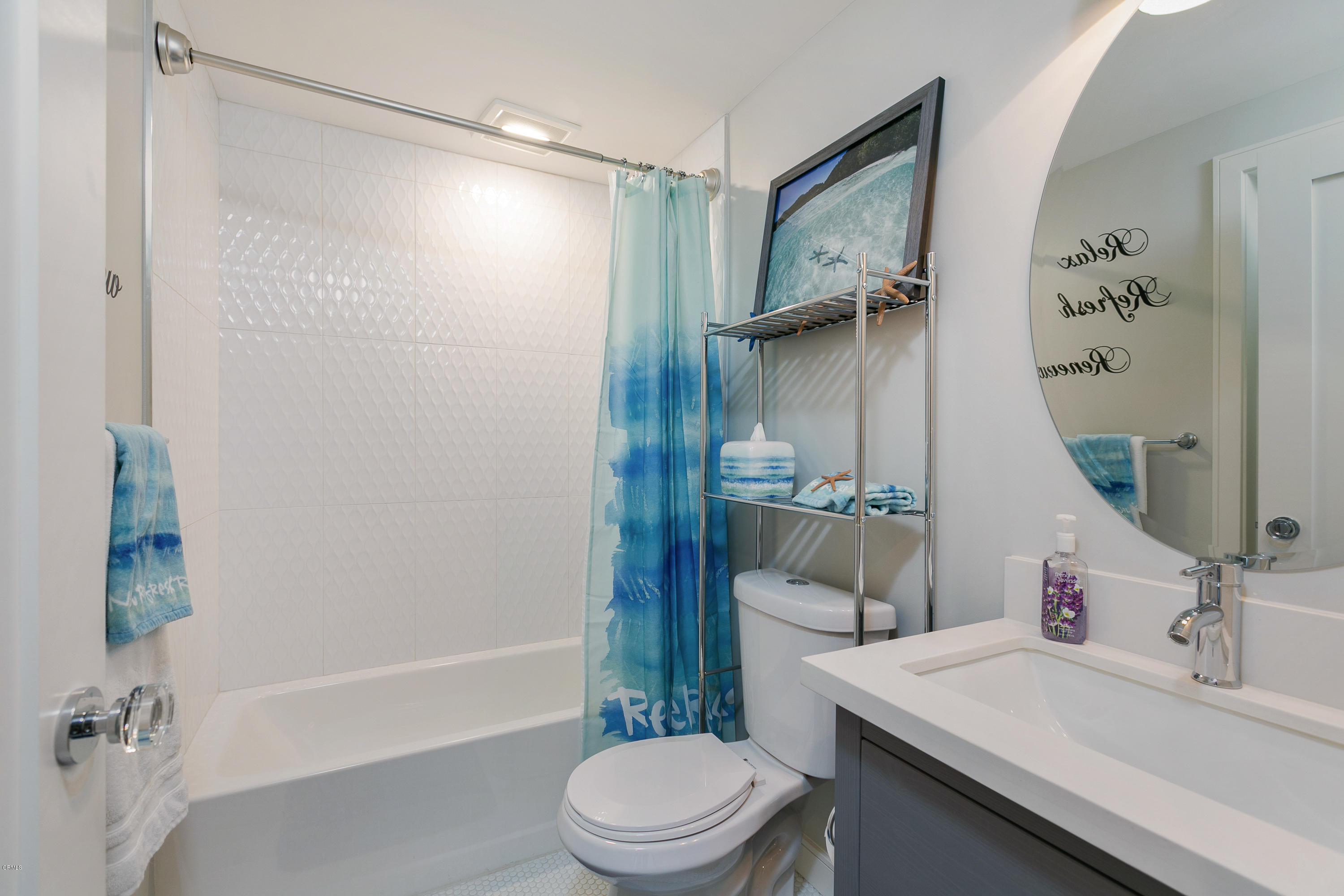 770 Panorama Place Pasadena, CA 91105 - Photo 25 of 47 a bathroom with a sink toilet and shower