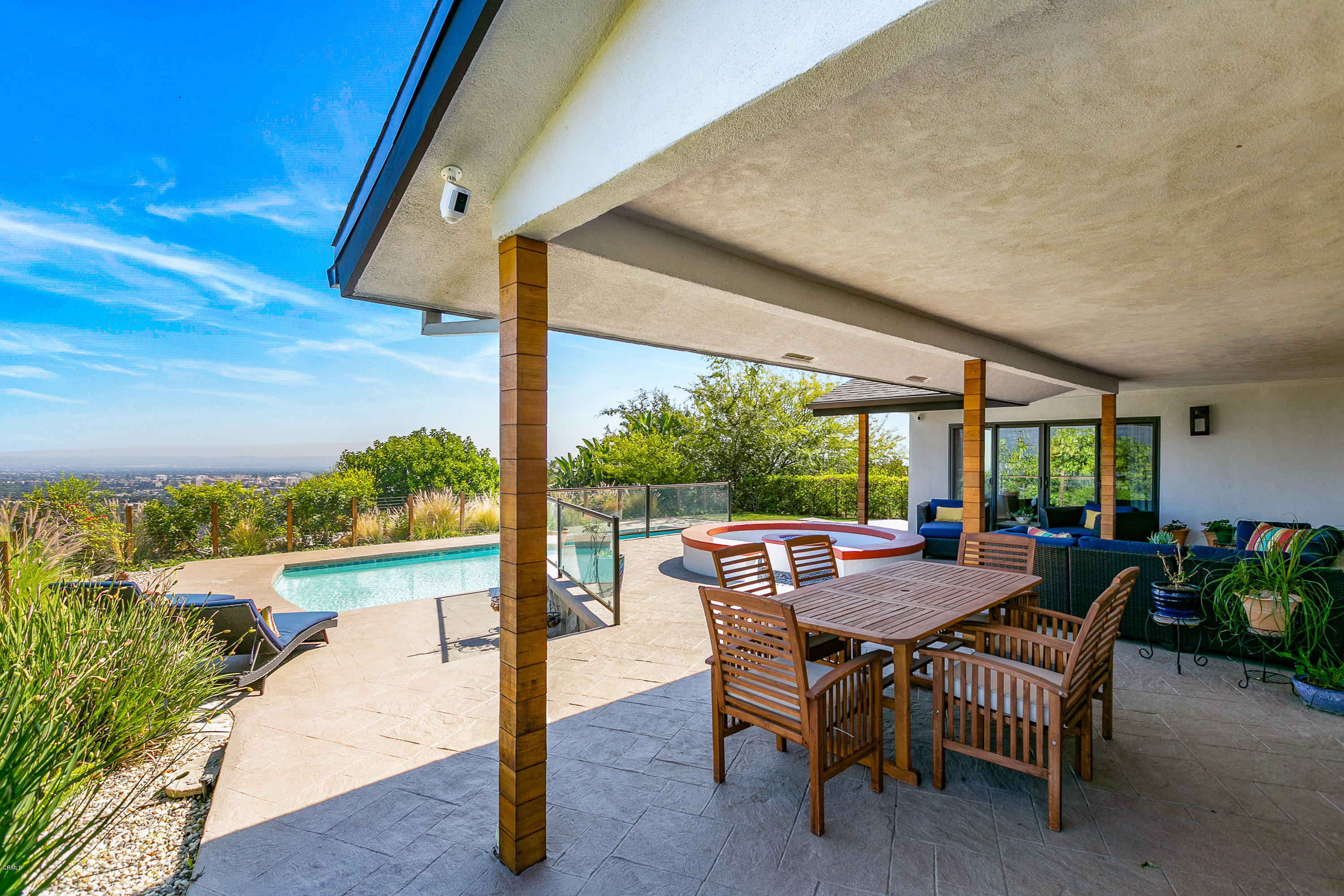 770 Panorama Place Pasadena, CA 91105 - Photo 28 of 47 a view of an outdoor dining space with furniture and garden