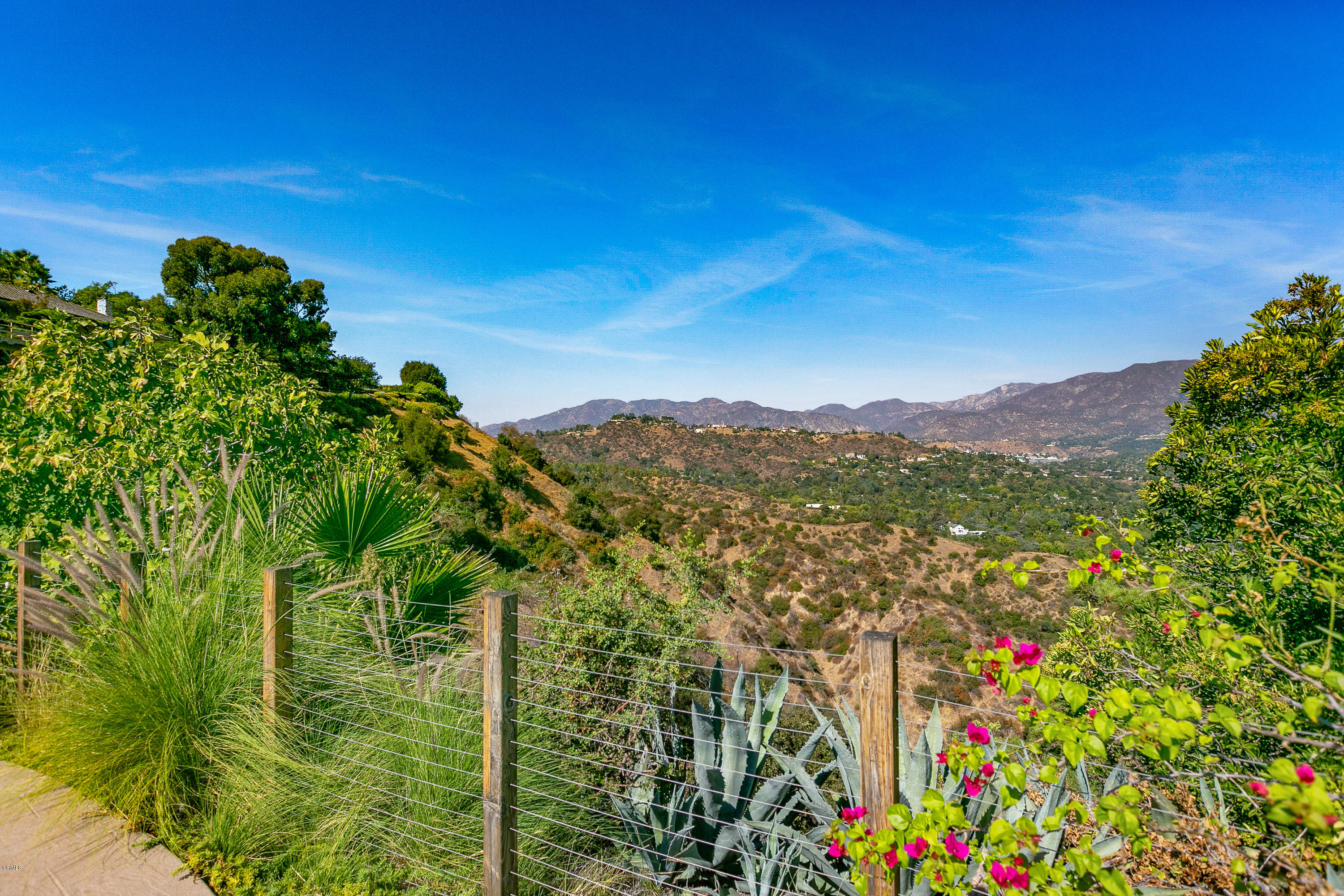 770 Panorama Place Pasadena, CA 91105 - Photo 39 of 47 a view of a city