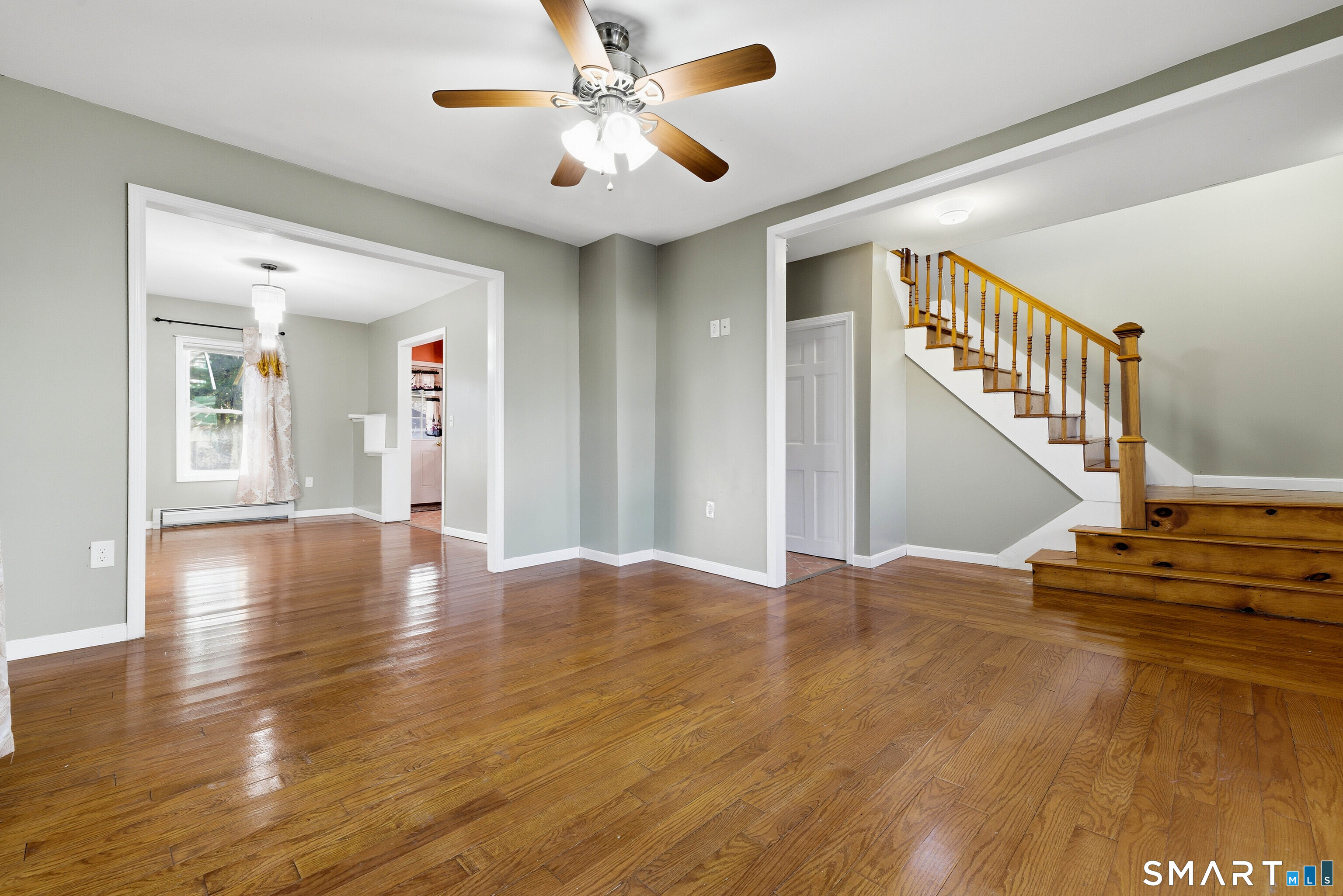 10 Russell Road Norwich, CT 06360 - Photo 6 of 33 a view of an entryway with wooden floor