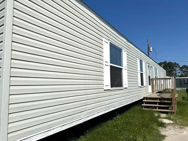$1,400 | 16206 Wood Drive, Channelview, TX 77530