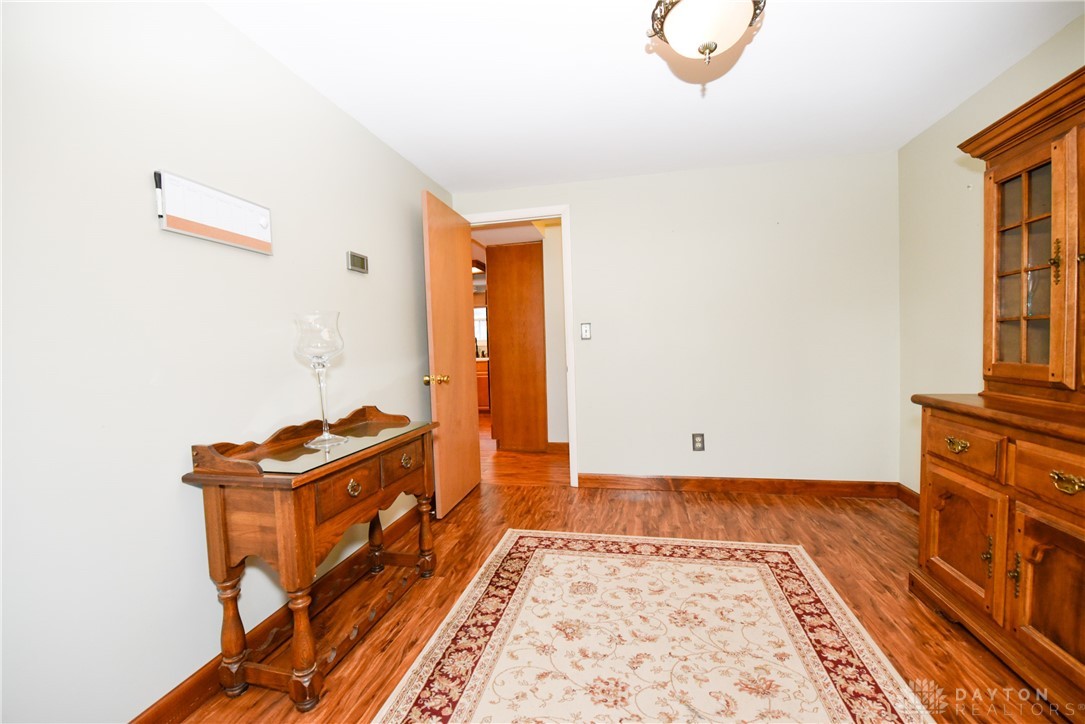 6807 Alter Road Huber Heights, OH 45424 - Photo 32 of 83