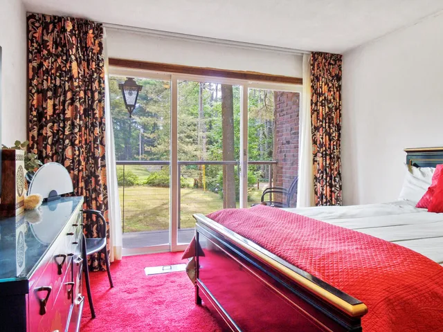 $3,750,000 | 60 Abena Shore, Belgrade, ME 04917