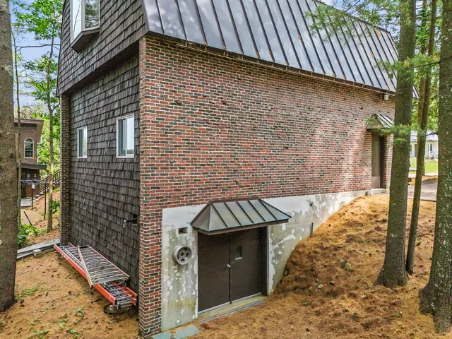 $3,750,000 | 60 Abena Shore, Belgrade, ME 04917