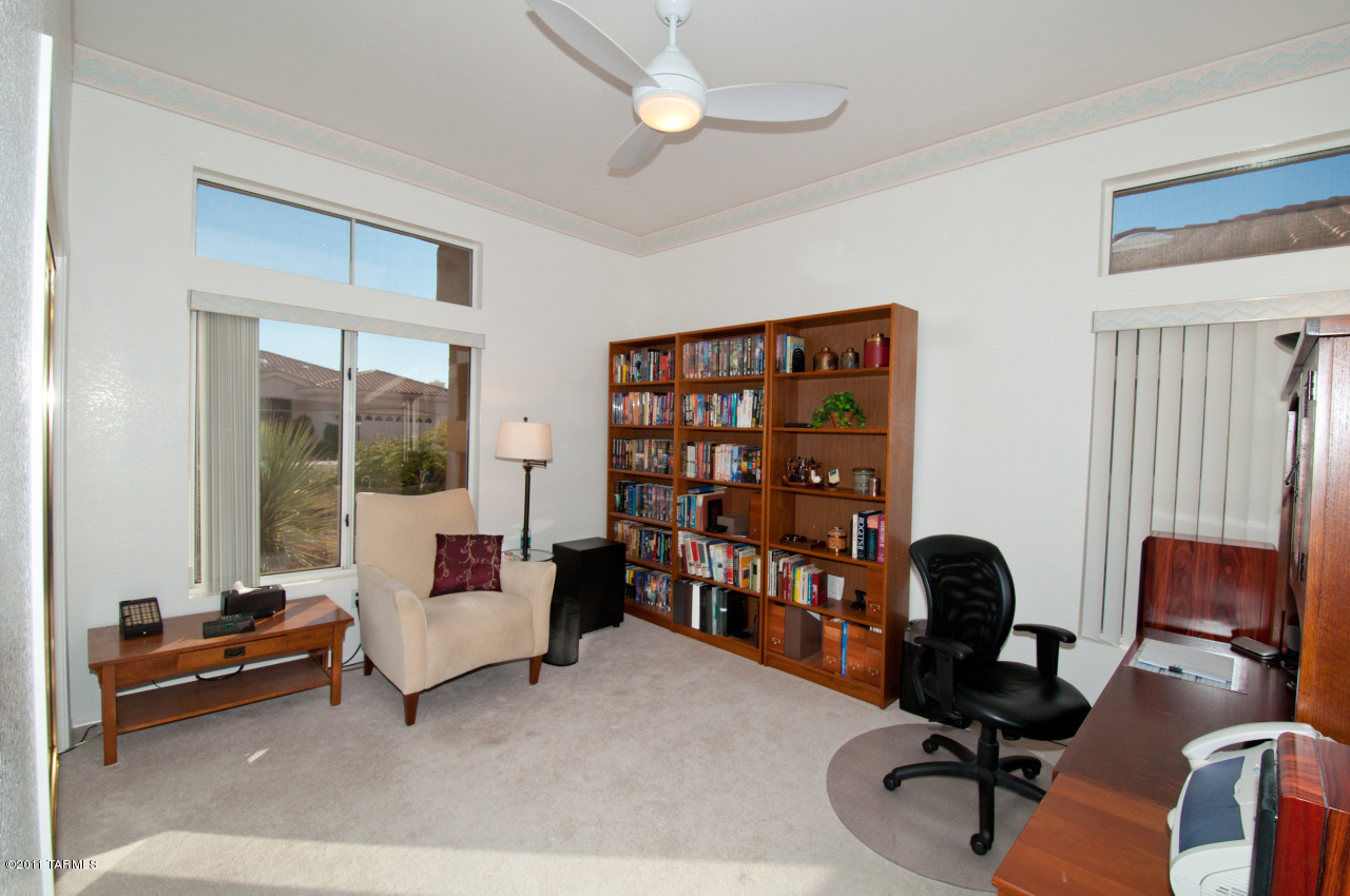 1781 East Crown Ridge Way Tucson, AZ 85755 - Photo 18 of 23