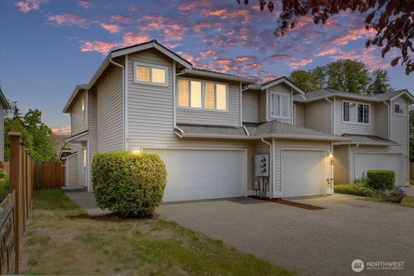 $529,950 | 117 97th Avenue Southeast, Unit A, Lake Stevens, WA 98258
