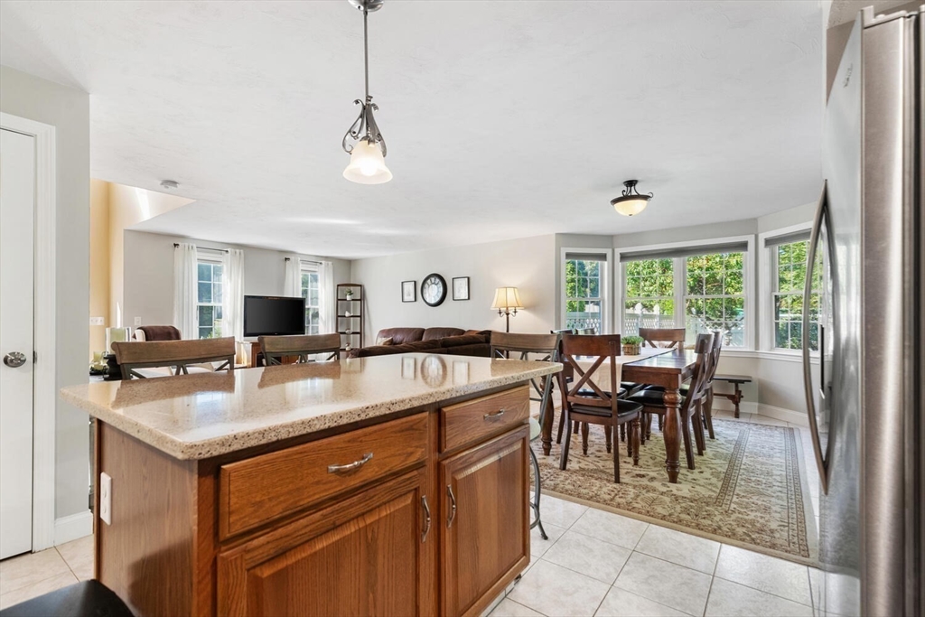104 Ridgewood Drive Taunton, MA 02780 - Photo 16 of 40