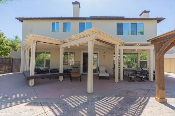 $1,178,000 | 3122 Pinehurst Drive, Corona, CA 92881