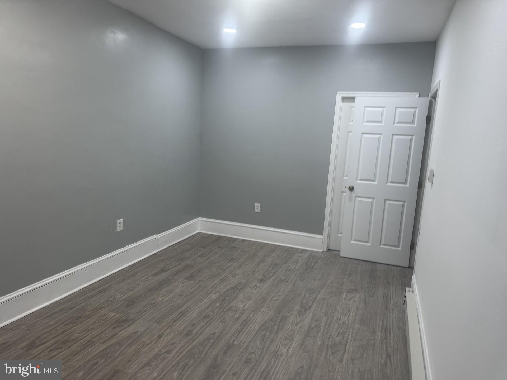 11 South White Street Shenandoah, PA 17976 - Photo 6 of 8 Bedroom 1