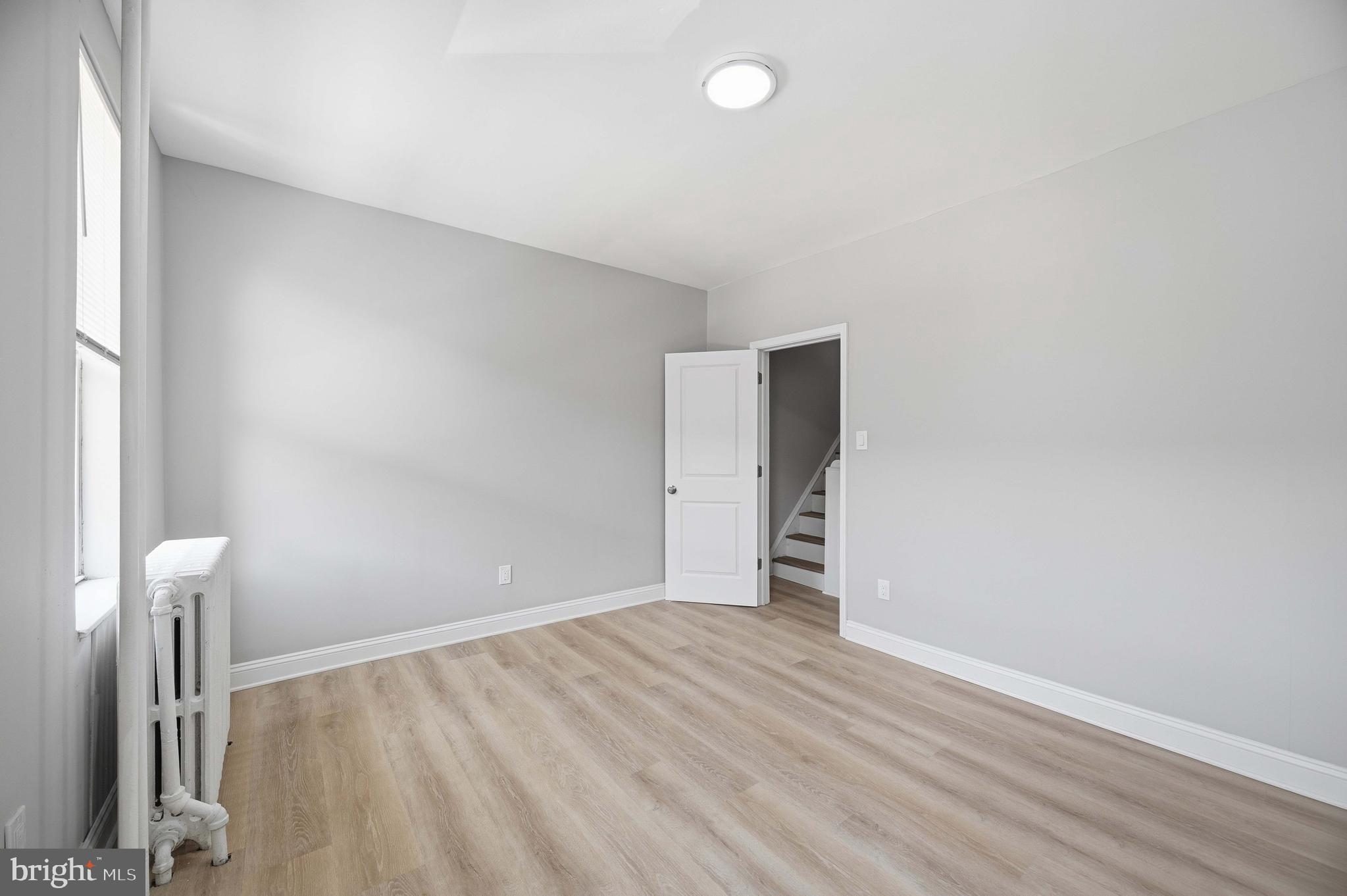 2139 South 15th Street Philadelphia, PA 19145 - Photo 25 of 33 Primary bedroom