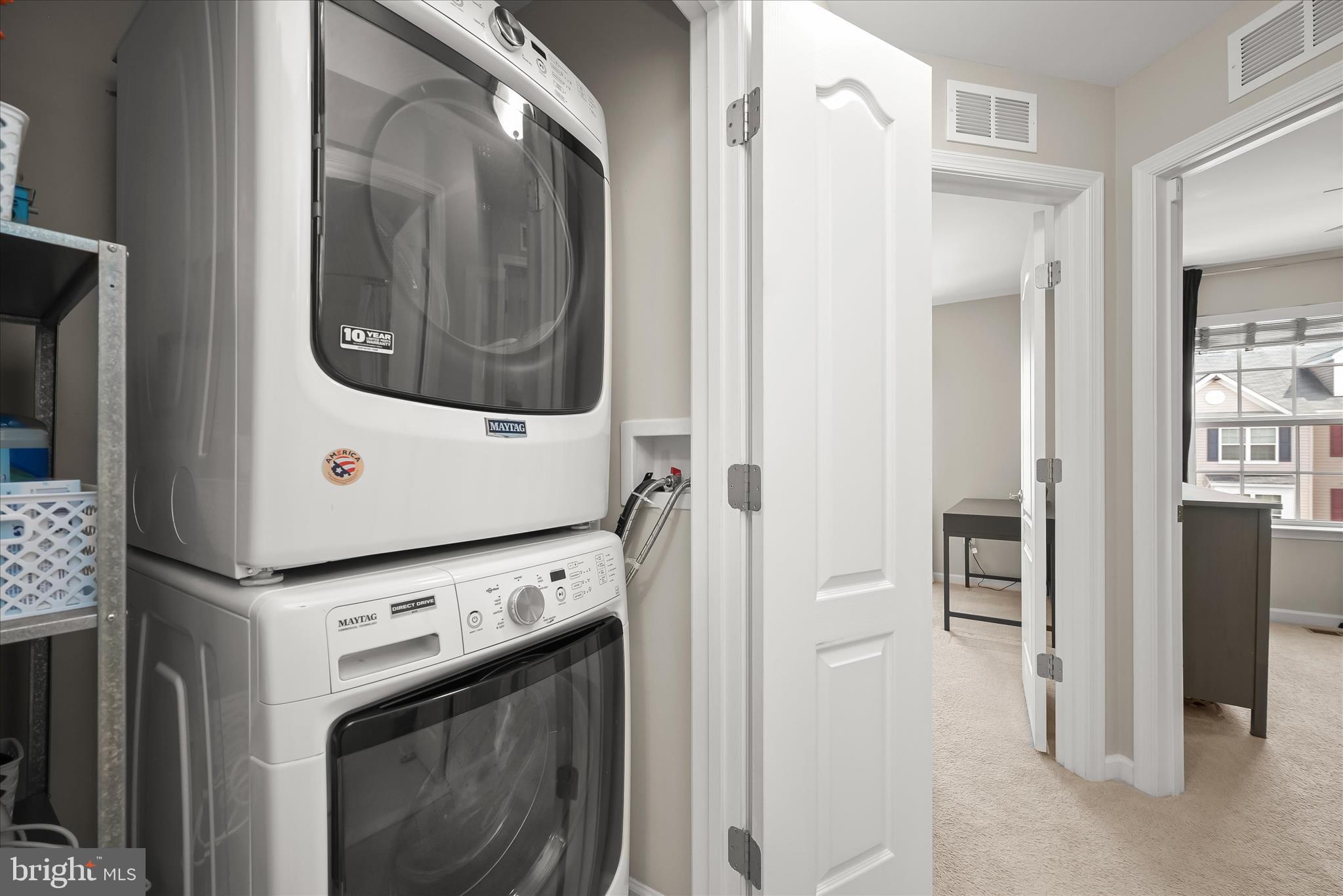 9890 Deer Run Laurel, MD 20723 - Photo 21 of 47 a utility room with dryer and washer