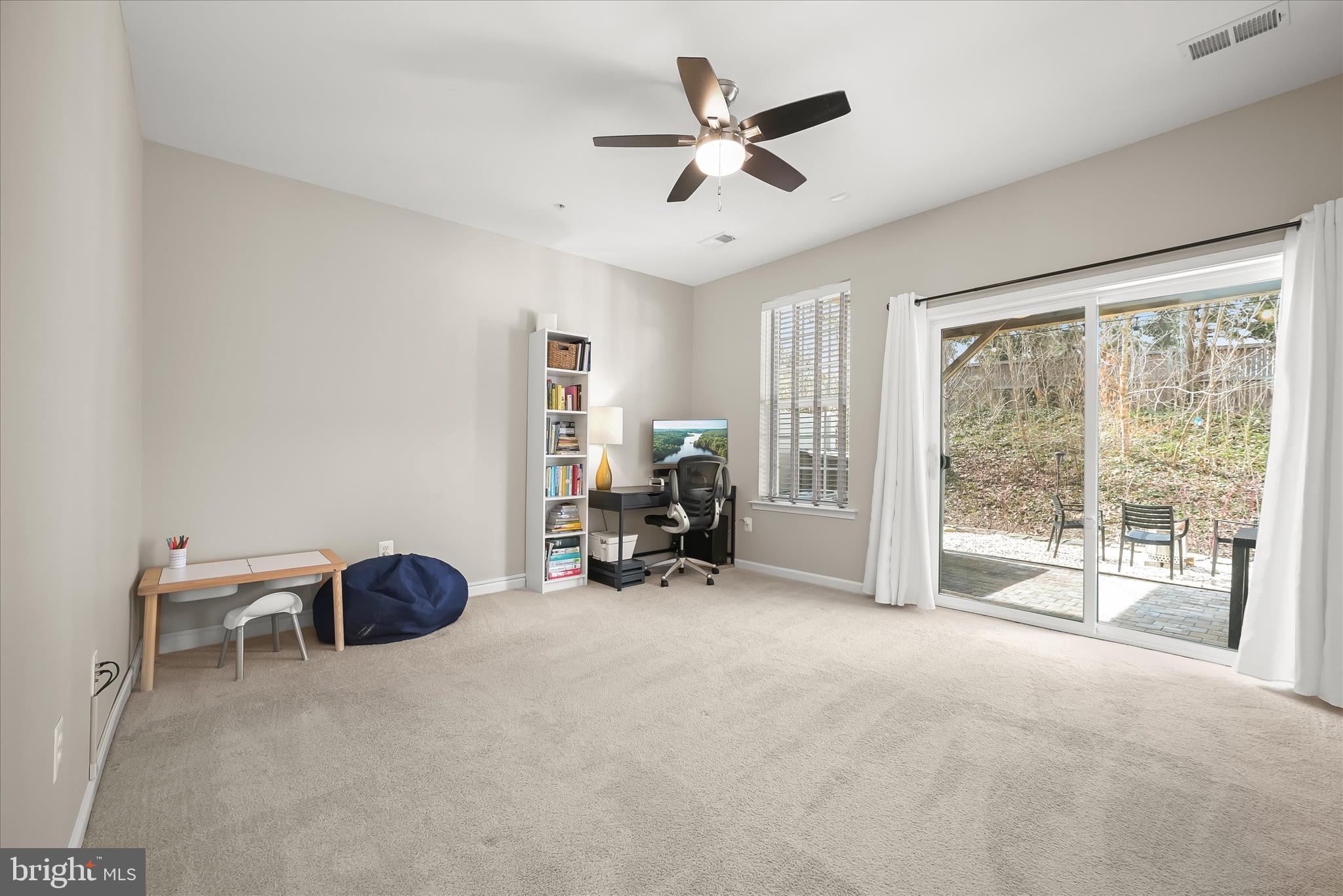 9890 Deer Run Laurel, MD 20723 - Photo 24 of 47 a view of a livingroom with workspace and a window