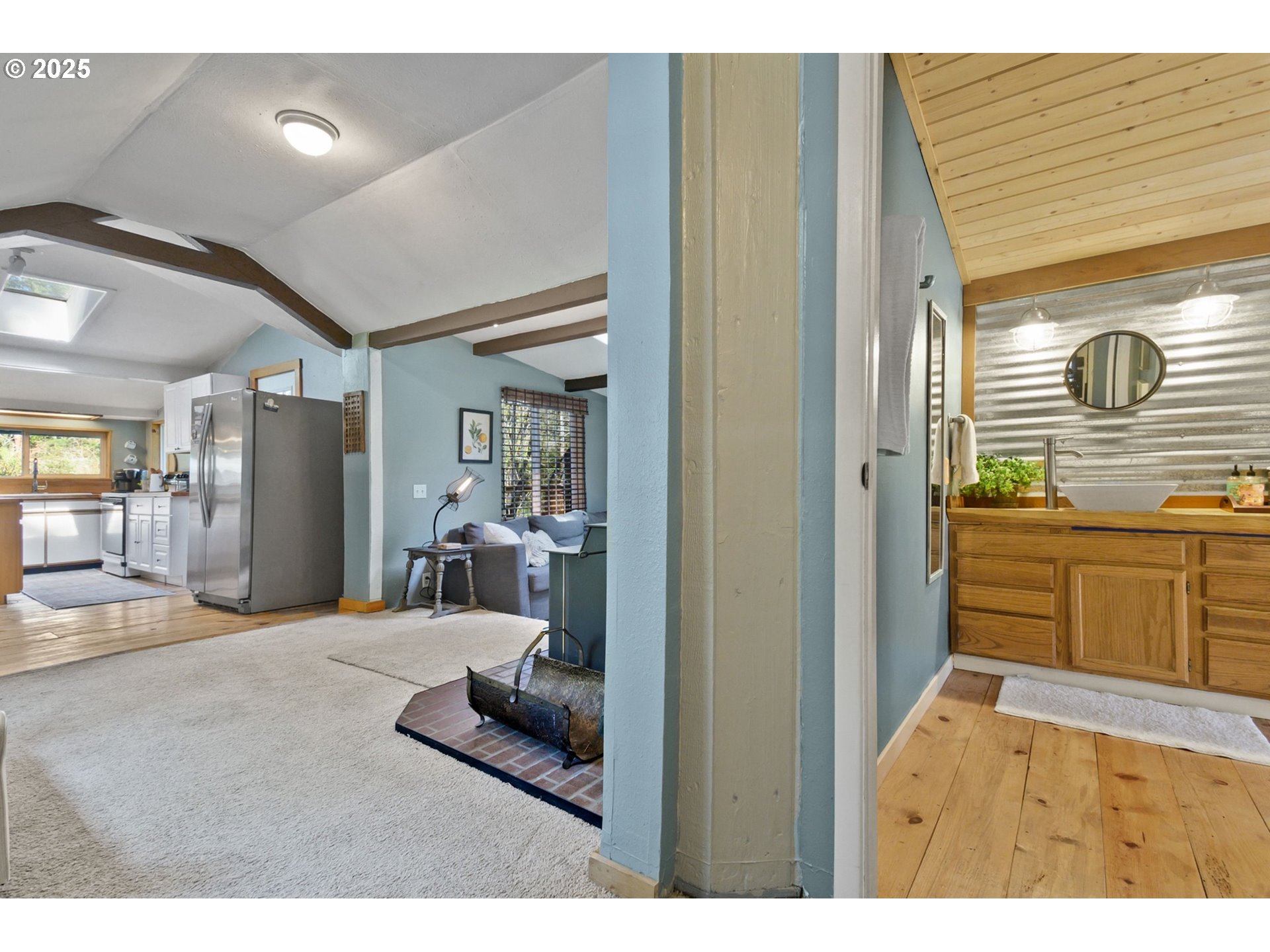 625 Wilson Road Mosier, OR 97040 - Photo 13 of 39