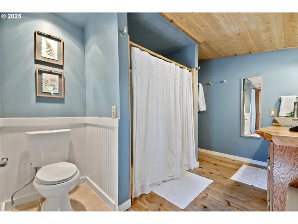 $550,000 | 625 Wilson Road, Mosier, OR 97040