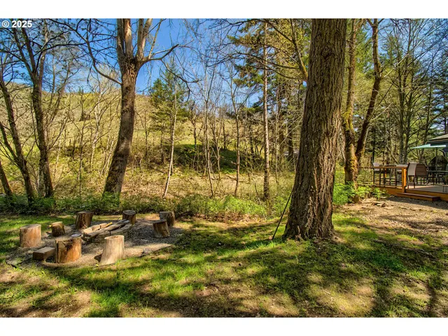 $560,000 | 625 Wilson Road, Mosier, OR 97040