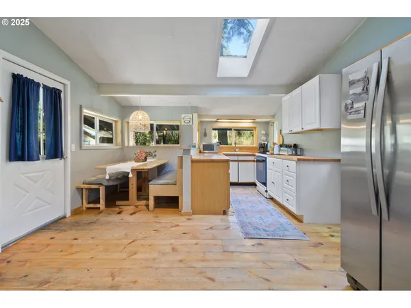 $550,000 | 625 Wilson Road, Mosier, OR 97040