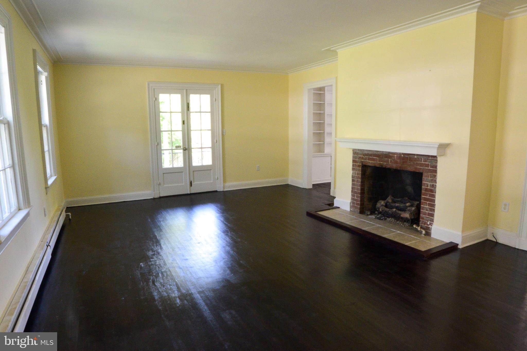 834 Windsor Road Cumberland, MD 21502 - Photo 8 of 55 Gallery Image 8