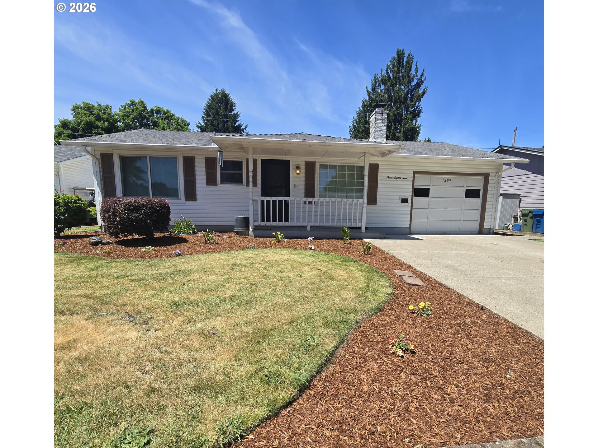 1289 Astor Way Woodburn, OR 97071 - Photo 2 of 34
